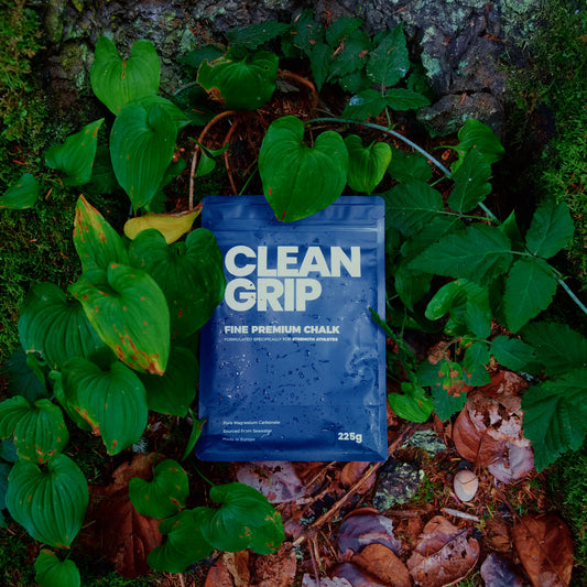 Clean Grip Chalk, fine magnesium carbonate lifting chalk